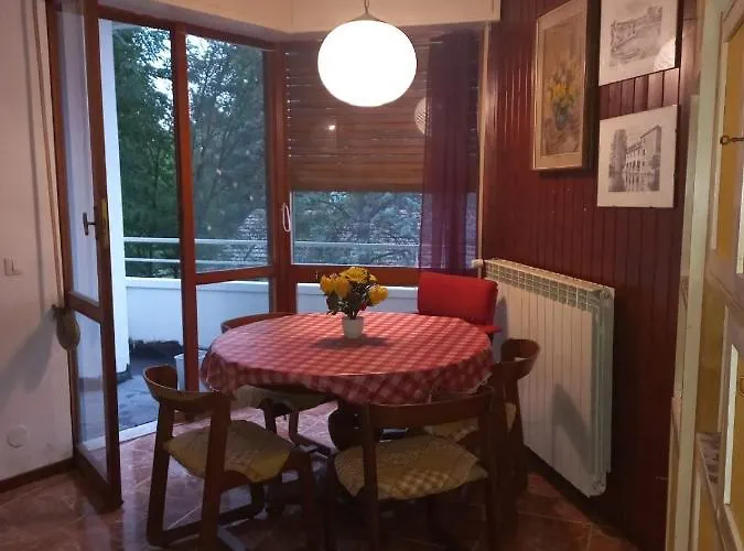 Maggiore 2 Minutes Apartament *